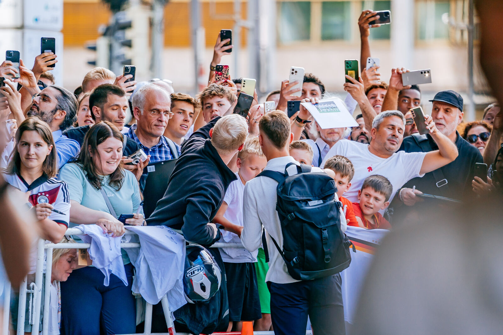 240618_TN_EM-Schlossplatz-Ankunft-D048.JPG